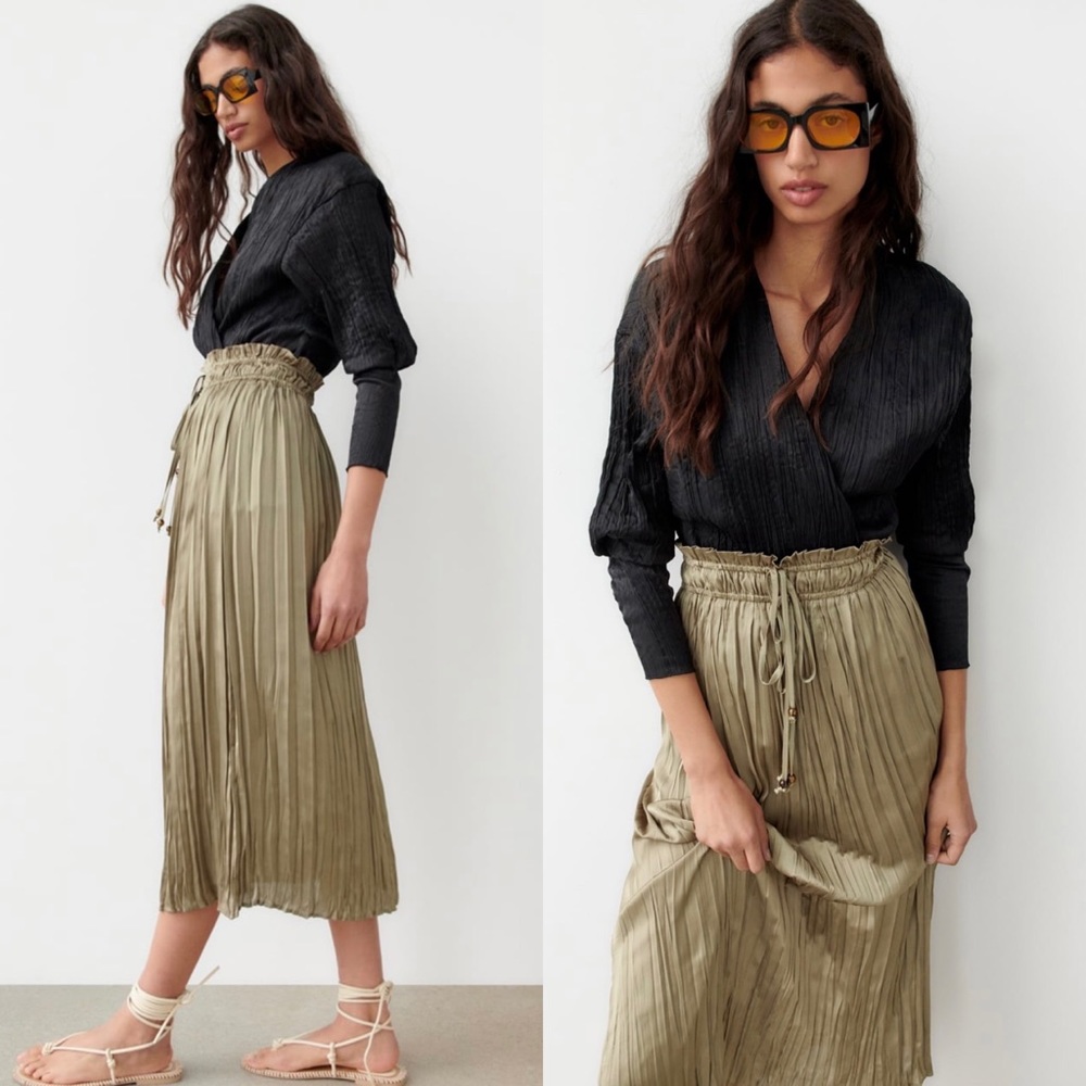 🌷Zara Satin Effect Midi Skirt - NWT 🌷